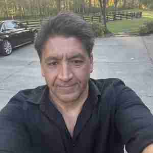 Me Me Selfie