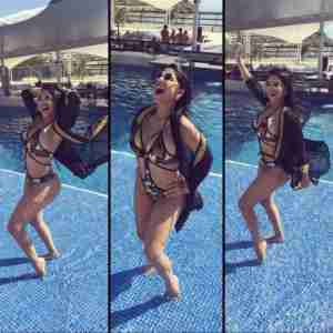 private moments with a lonely girl I stay in centrum city  in big apartament. i've always felt that men of my father's age.