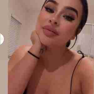 I’m available for hookup I render all kinds of services...WhatsApp  +14029890741, I give you the best service 