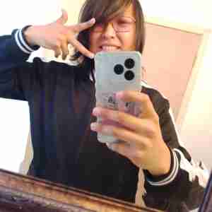 Just my pics, your welcome to look I'll just post some pics here, just letting y'all see me Selfie