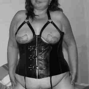 Give it To Me I need bulls Interracial, milf,