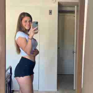 Available Available for sex hookup and massage Signal number: 3147305769 Zhangi: 8869911507 iMessage: Evelynmoyer25@gmail.com