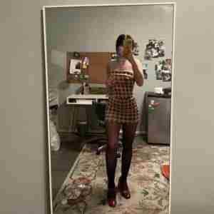 It’s weekend guys,,, let’s have some fun … serious people should dm me now. I’m always active for fun🥰😍