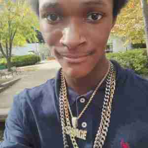 Dewaylyn Hello I'm Dewaylyn. I'm 18 years old. I do free sex, looking for ladies, I go to your house for free sex Hello I'm