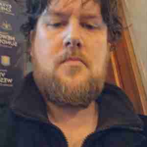 Me Looking for women 18-65 Man seeking woman