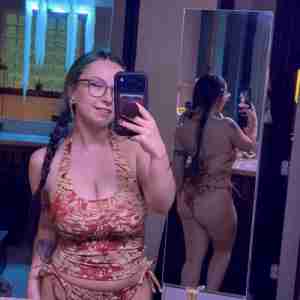 Bella Gallery Hello 👋 I got you 😉 I know you may have been finding someone to hookup, am here for you, am here to make