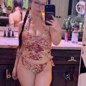 Bella Gallery Hello 👋 I got you 😉 I know you may have been finding someone to hookup, am here for you, am here to make