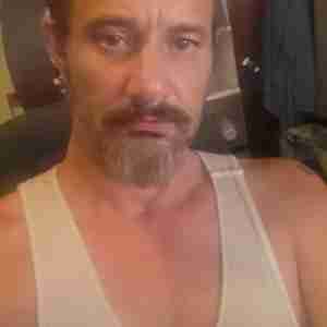 Me Pics Me