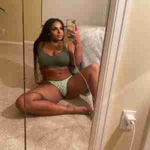 Available for hookup I render all kinds of services.DM on  zangi ...2512565509...