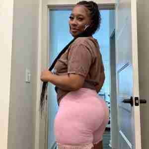 Collin’s home Hey I have got a beautiful body, available and down for fun and friends with benefits Down for fun