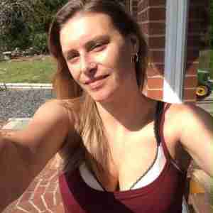 Summer vibes A casual photo taken on a beautiful day. Hope you enjoy it! Casual