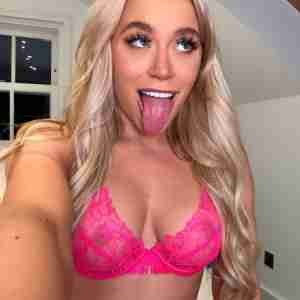 Available for hookup I render all kinds of services….only telegram…..@Ameliakern1 ……Zangi  8167625511….….text me
