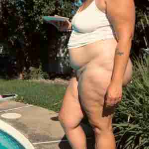 Extra Chubby All swinger wife 4 groups ! Let’s party Dolly, swinger,BBW,