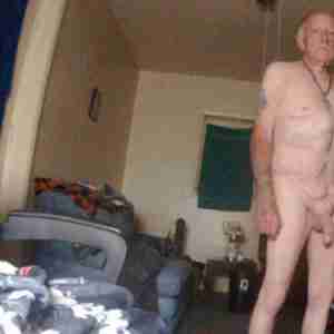 82 year old cock in West Virginia Real unedited pictures of an 82 year cock in West Virginia waiting for any female any legal