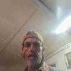 I live not far from you on slapout do you want to come over and have some fun