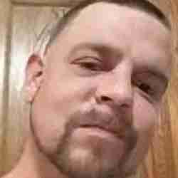 Chris271863