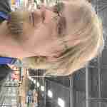 2562706407 looking