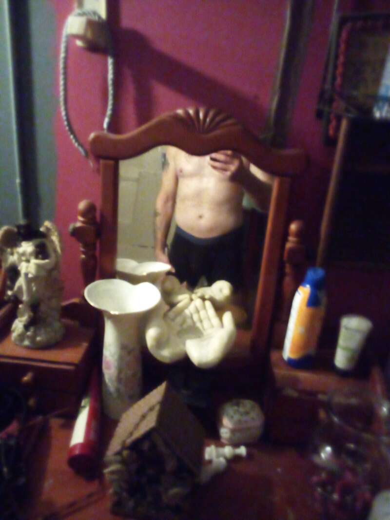 Single Chattanooga guy looking and available now.....
