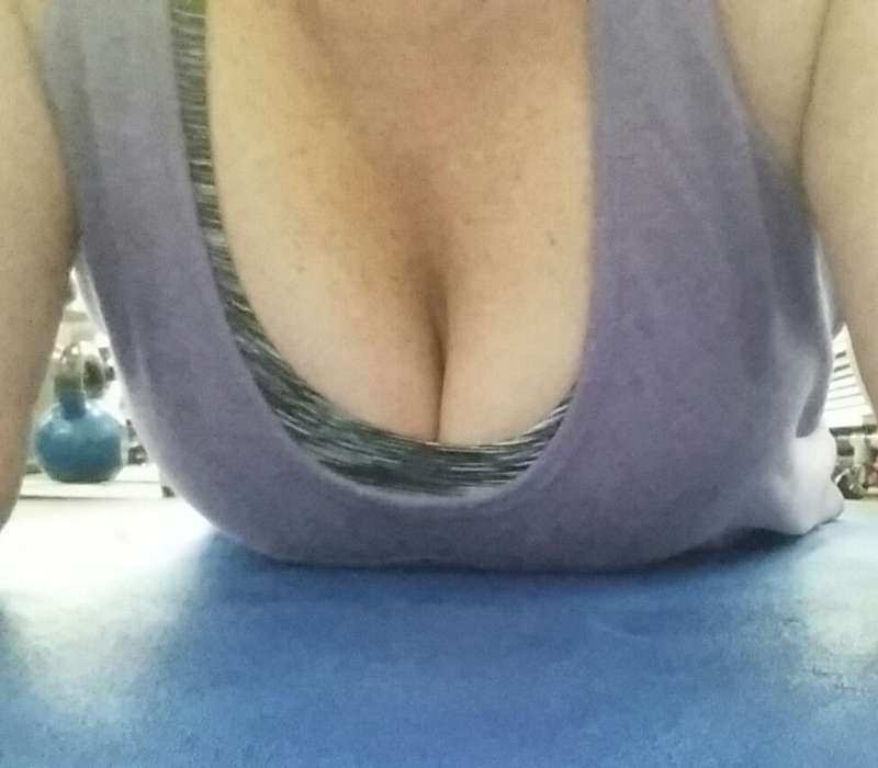 Couple looking for fun