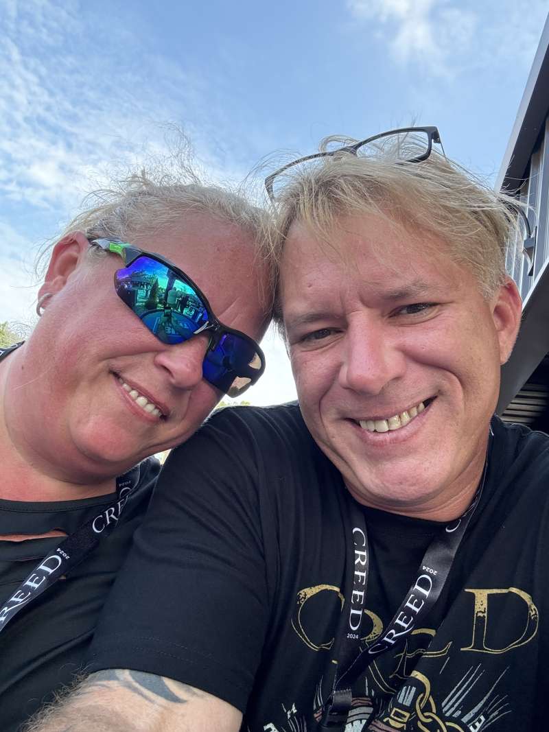 Married and searching for others