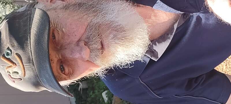 Horny old man seeks young ladies for roleplay sex