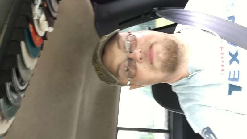 Looking for a cum party let’s talk