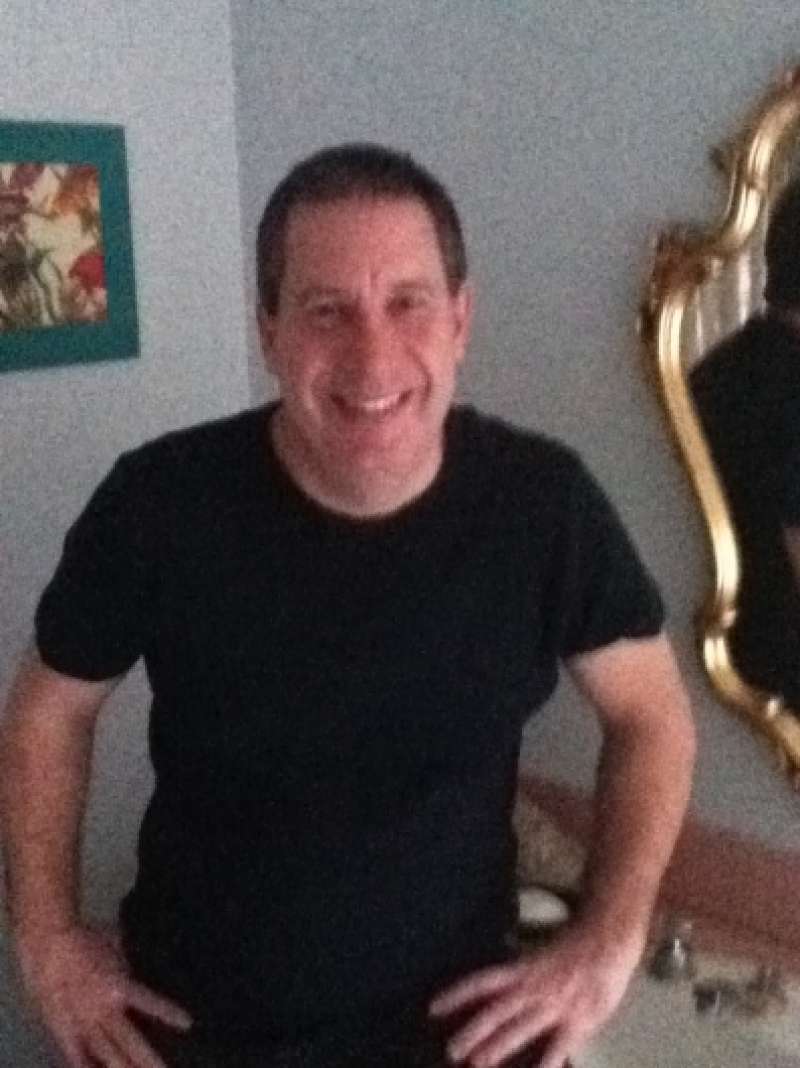 Cool guy looking for cool girl 420