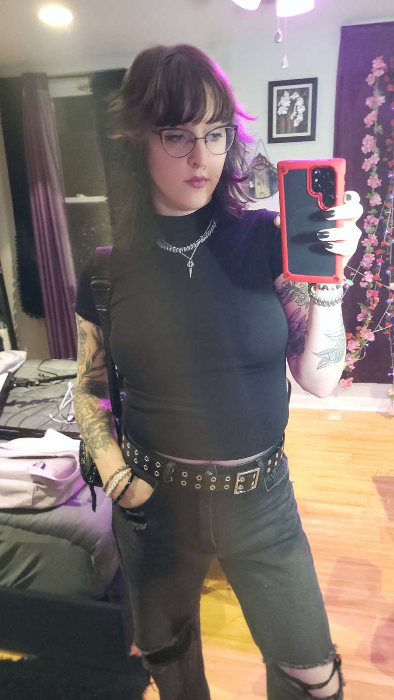 Looking for relationship