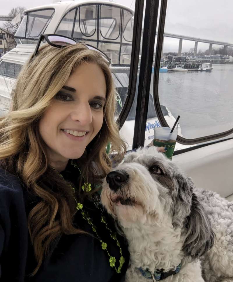 I’m fun to chat with