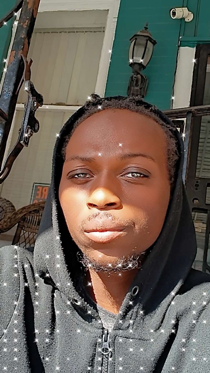 LET ME BE YOUR MUNCH