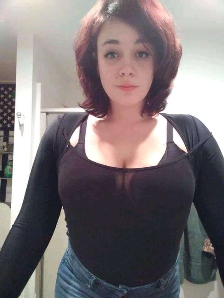 I’m Ashley by name new on here and I’m looking for fun and see where it leads too, feel free to chat me up on signal 2085045573 or send me a text message or on WhatsApp :- +1 715-207-9885 hope to hear from someone looking for something serious