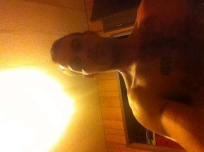 Horney likes to have fun and eat and go all night