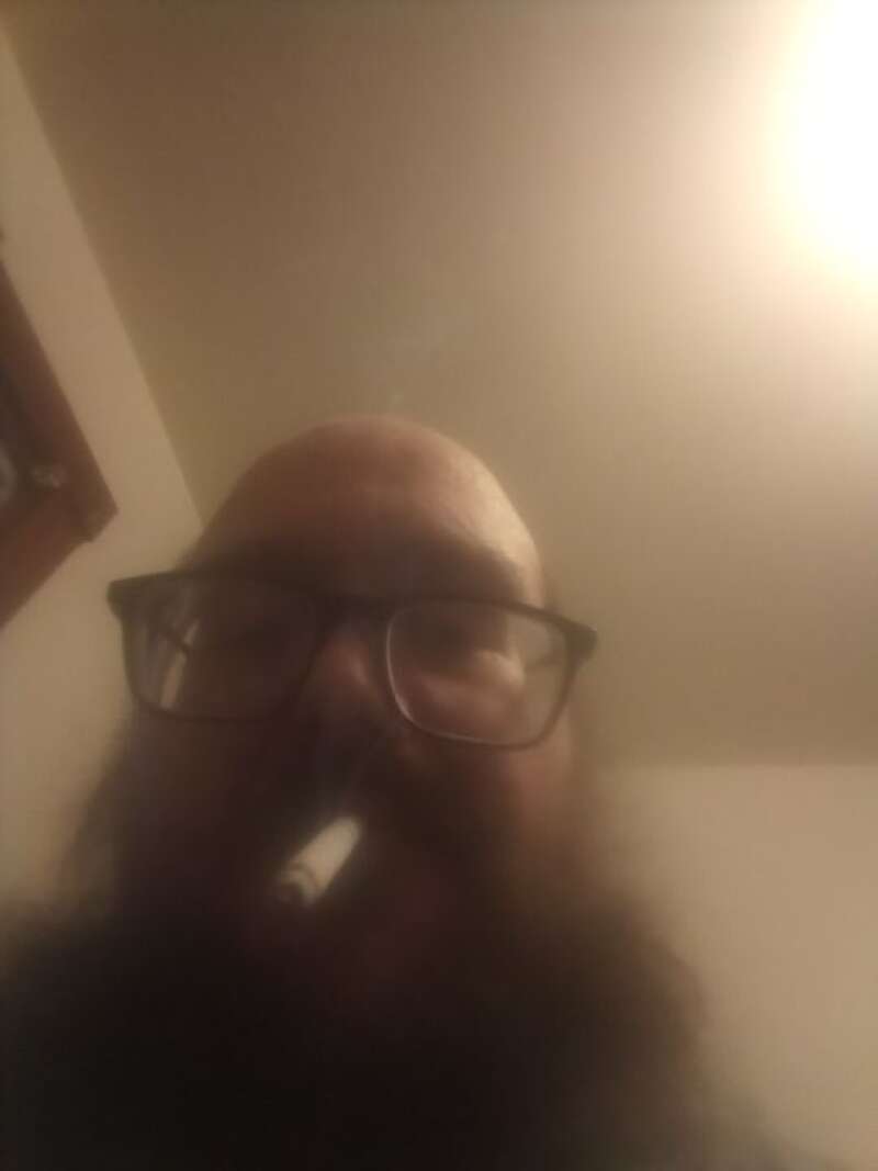 Hi