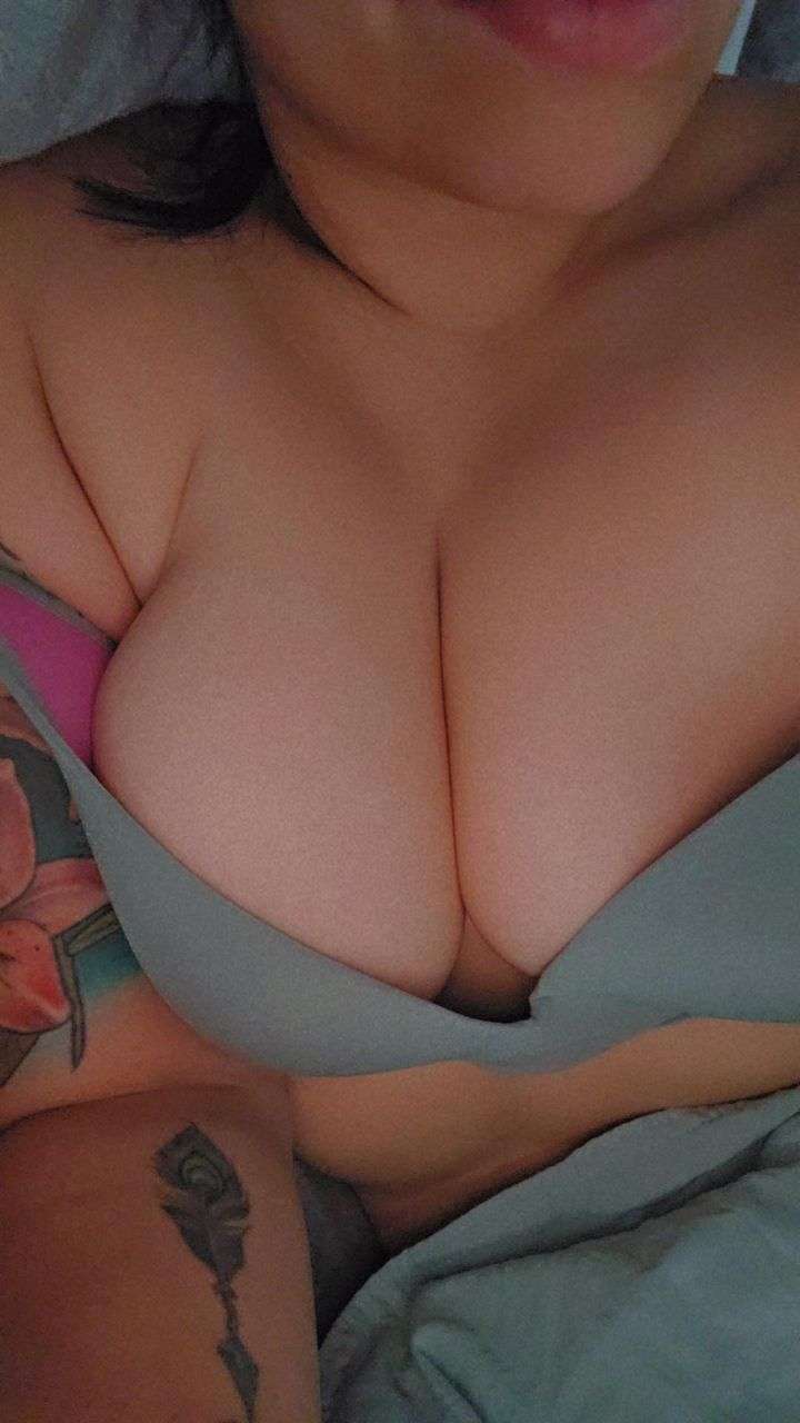 im here seaking for real meetup fun with one on one sex and see were it gonna lead too. you can Textme 8103038024
