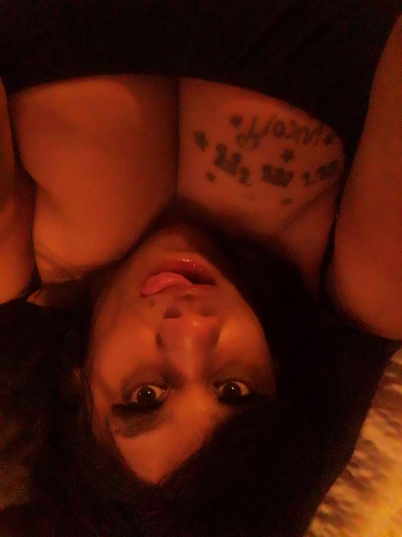 Available for escort services wet asf
