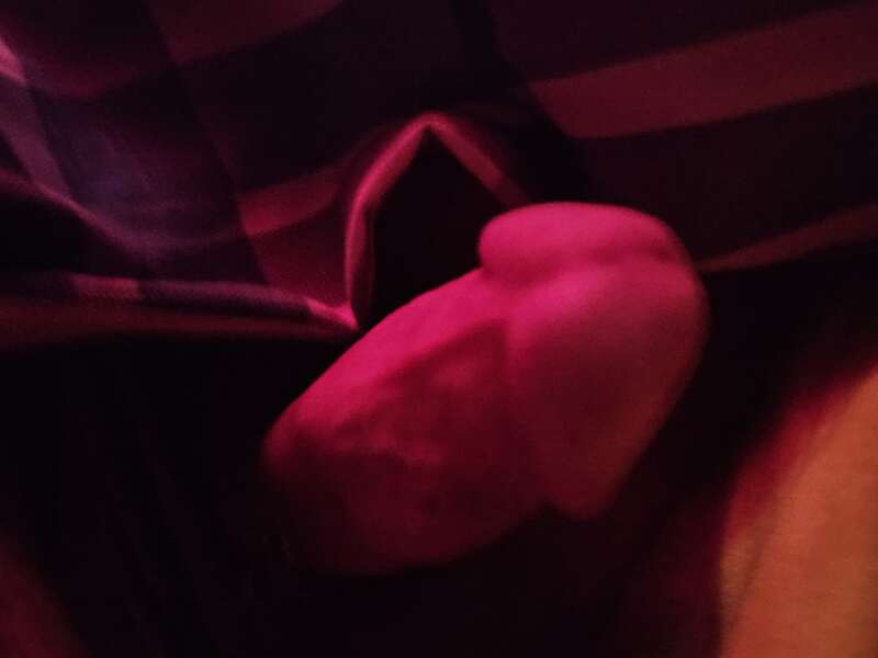 Bored and wanna fuck