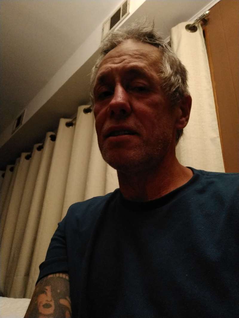 Looking for sexual partners who enjoy sex and the exploration of stimulation.