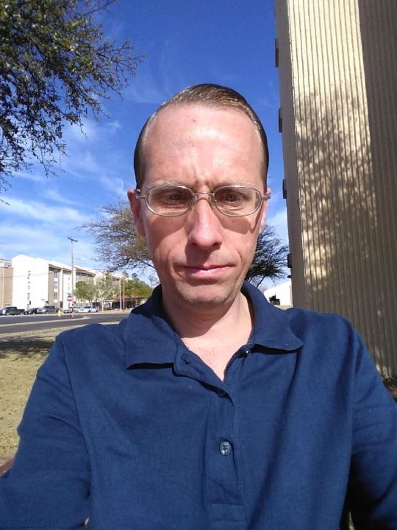 Hi gorgeous Lady's Honest Man here
