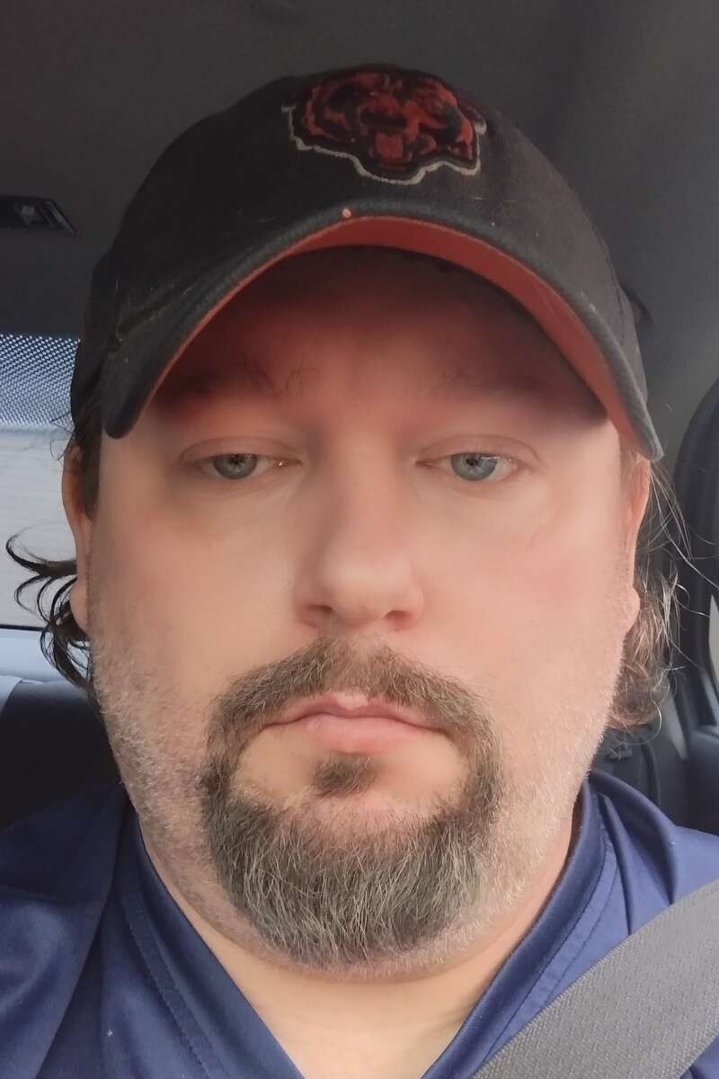 Bi male looking for fun