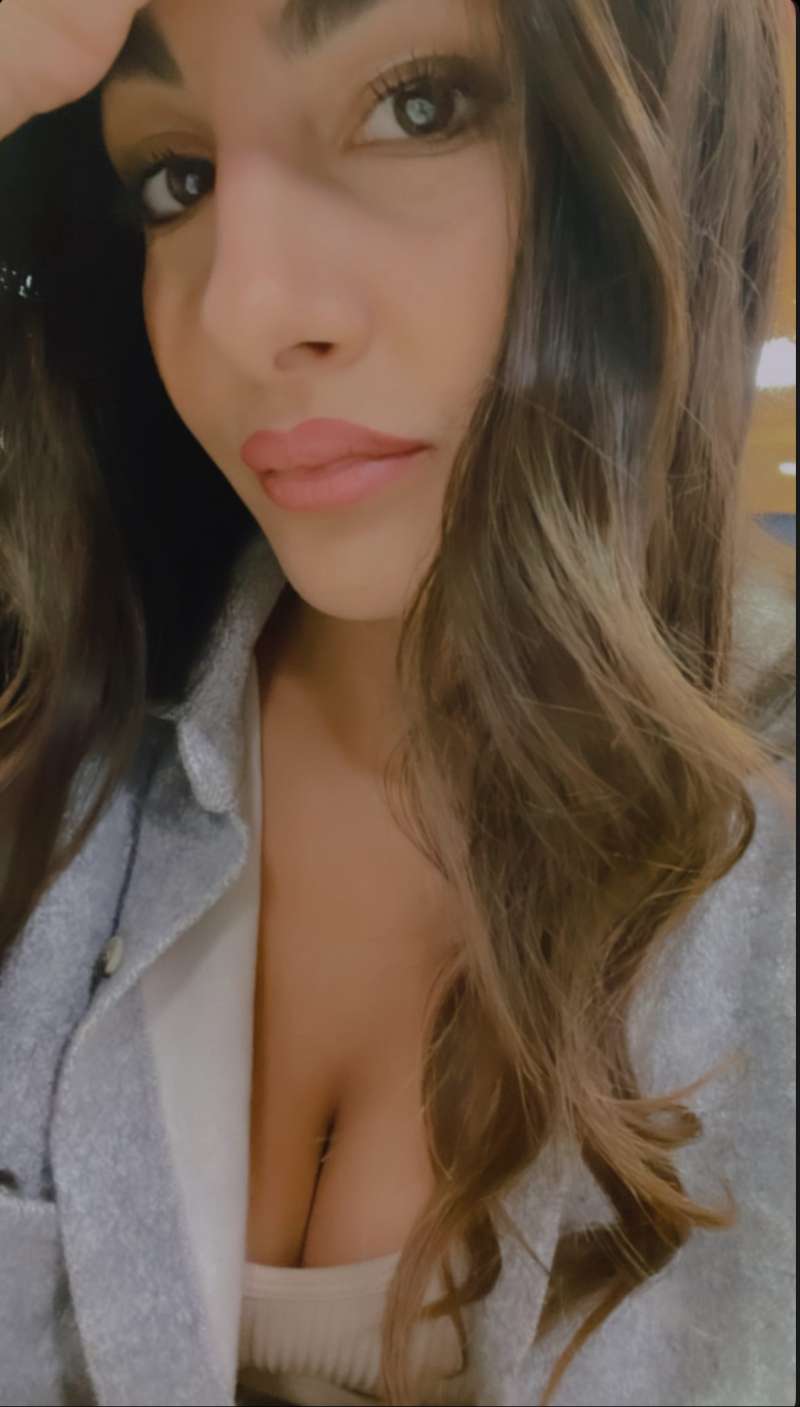 What are you looking for I’m here for hookup and friends with benefits