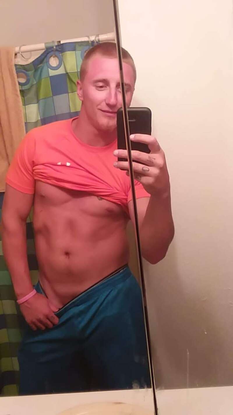 Looking For A Sexy FWB, CASUAL HOOKUP, NSA SEX
