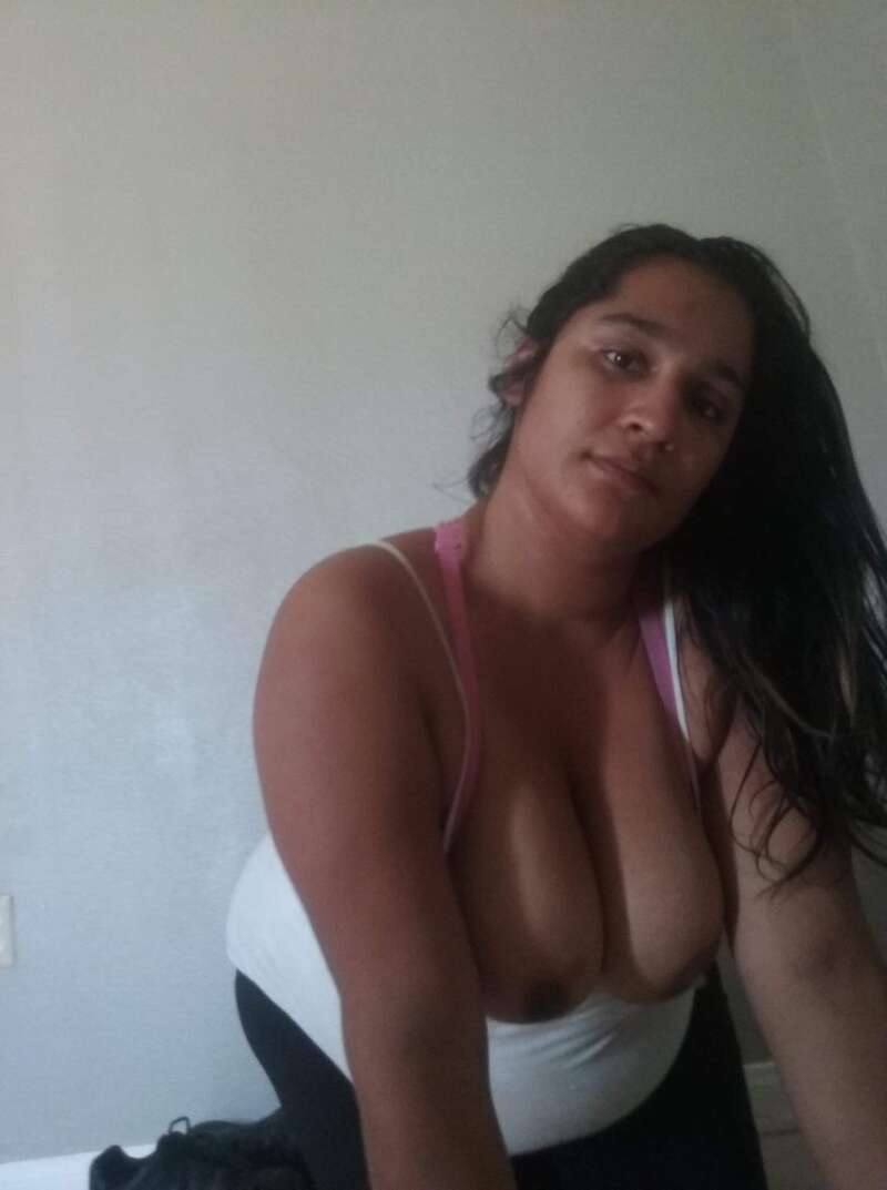 Hollywood ca women iso couples or women