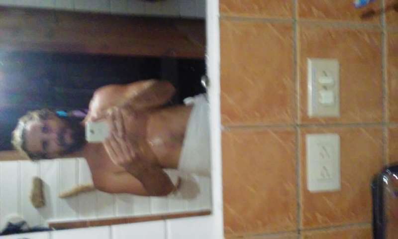 emjcee wants to taste your fresh honey hole