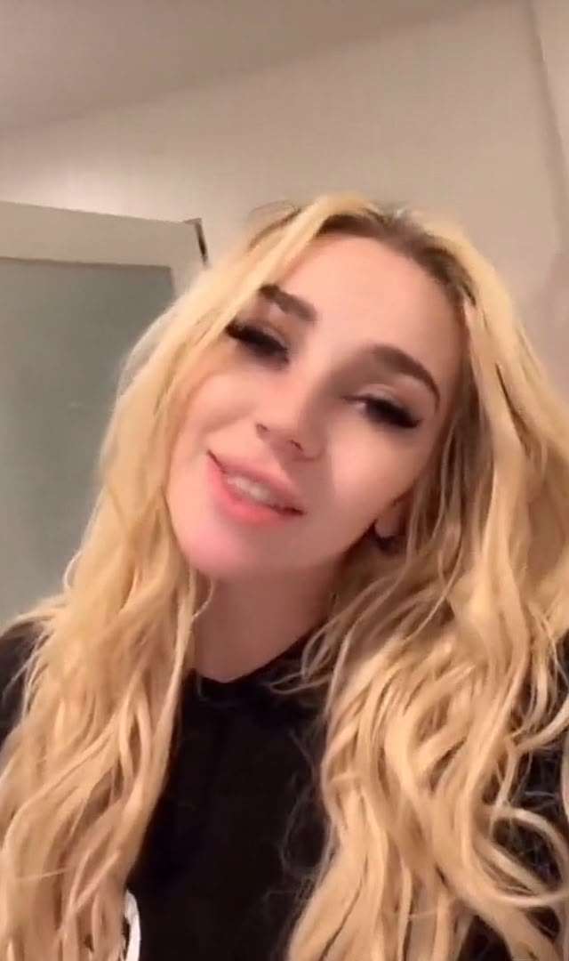 Available for  h**k up