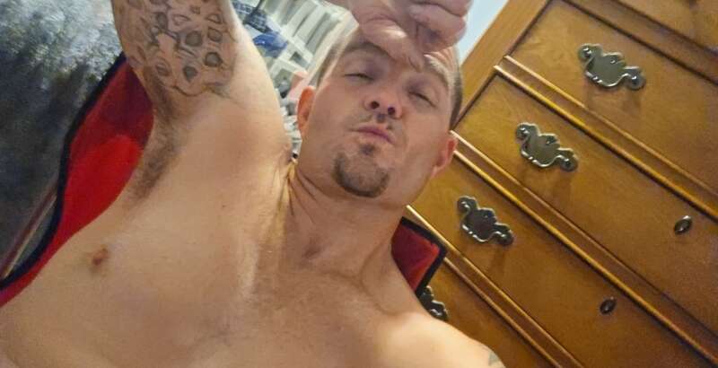 42 yo male 4 you