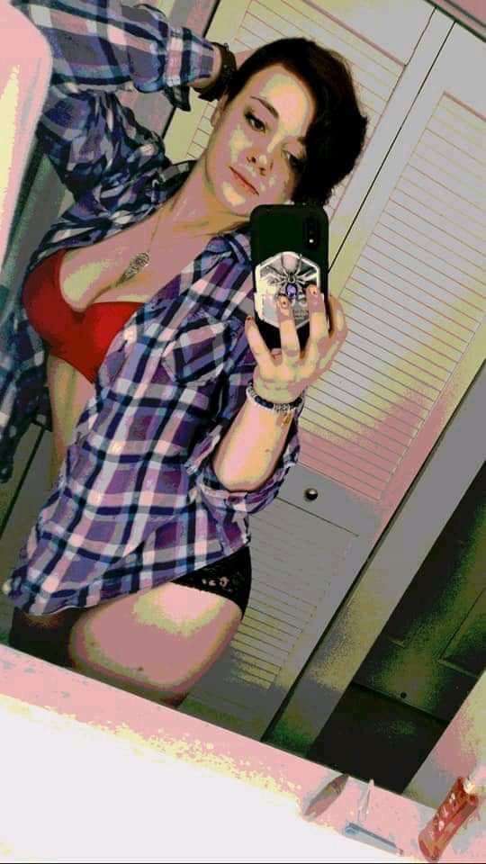 Hello there I’m Donna by name new on here and I’m looking to meet new friends and have fun, feel free to chat me up on 2085045573 and it also my signal number, zangi:- 16-0997-1716 hope to hear from someone looking for something serious