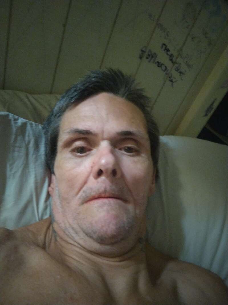 Looking for ladies who want to hook up with me and fuck