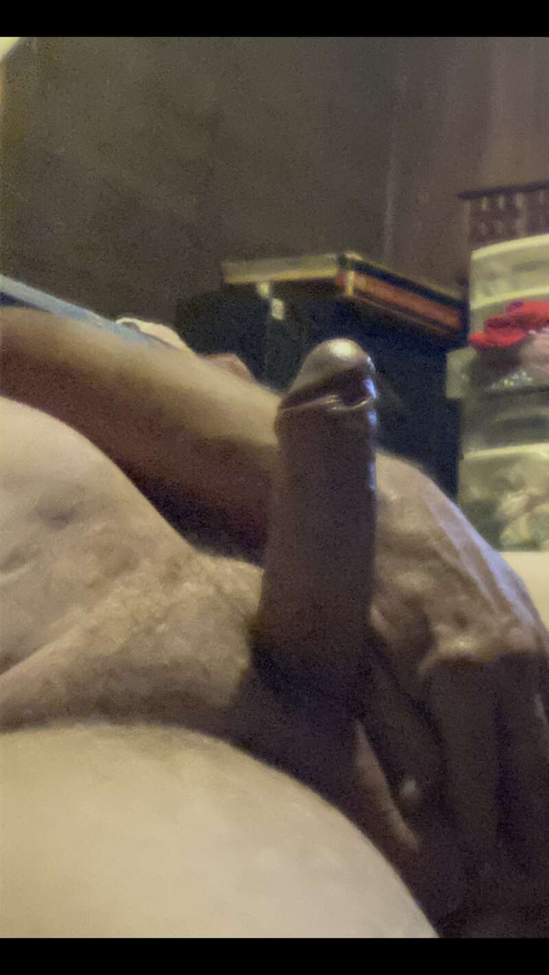 Looking to eat some pussy