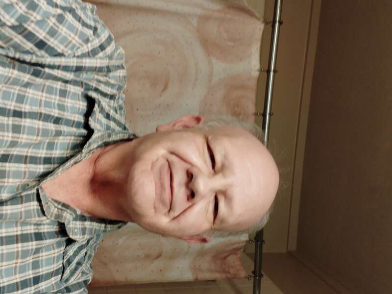 Virgin looking for a hot woman