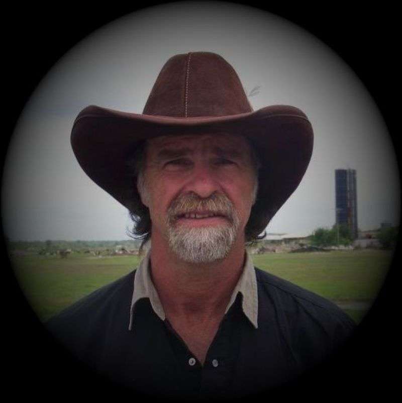looking for younger female with extreme SEX drive to match mine